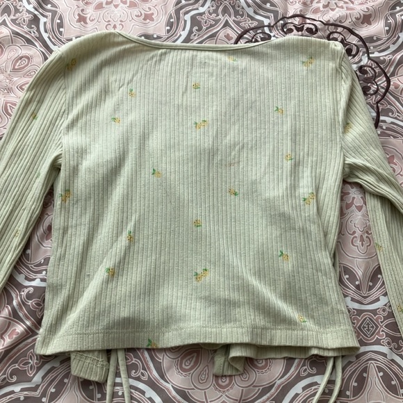 Tank and Cardigan set - Junior Sizing - Picture 4 of 4